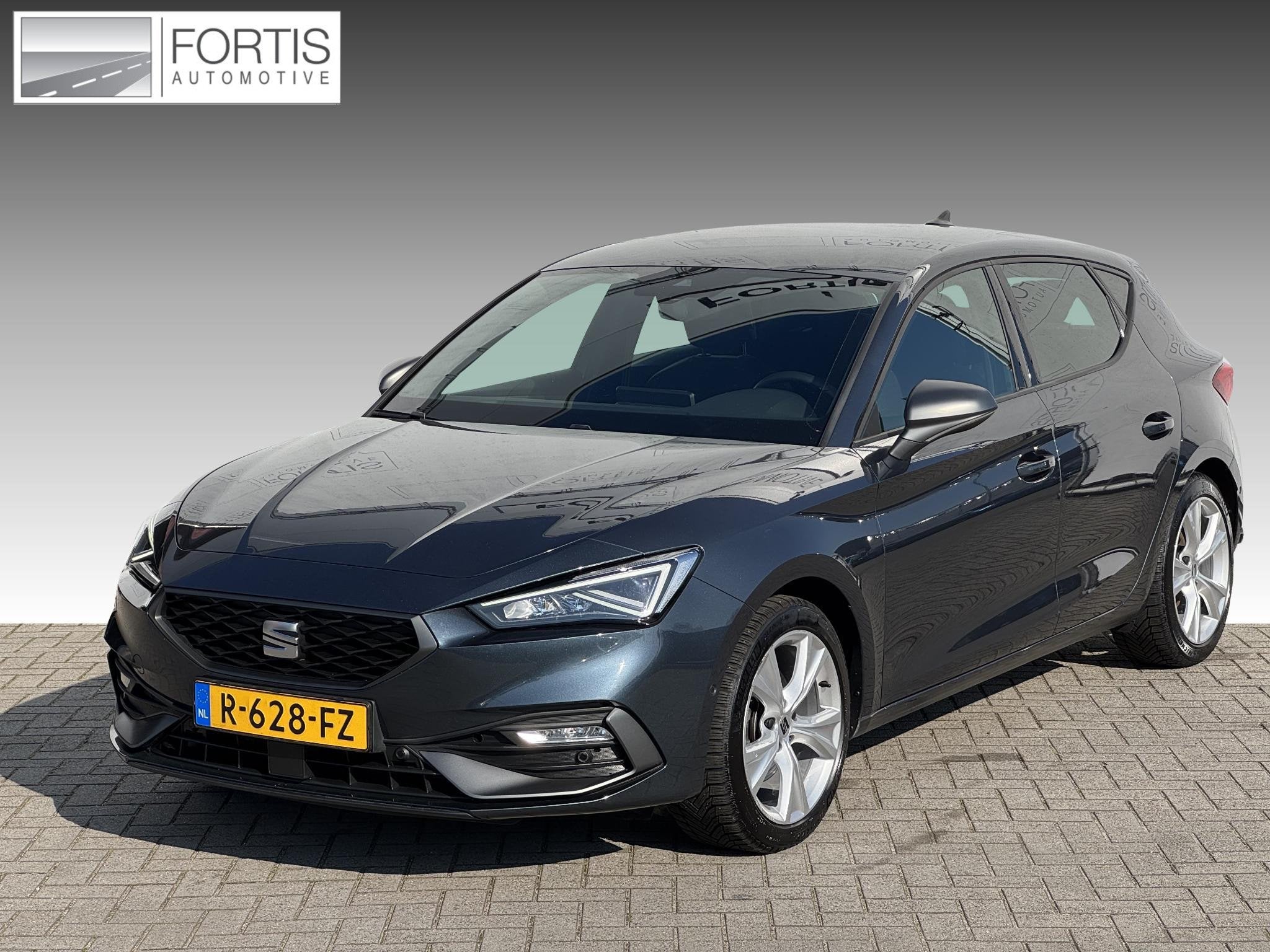 SEAT Leon 1.0 TSI FR Business Intense NL-AUTO | CAMERA | STO, Auto's, Voorwielaandrijving, Stof, Gebruikt, Origineel Nederlands