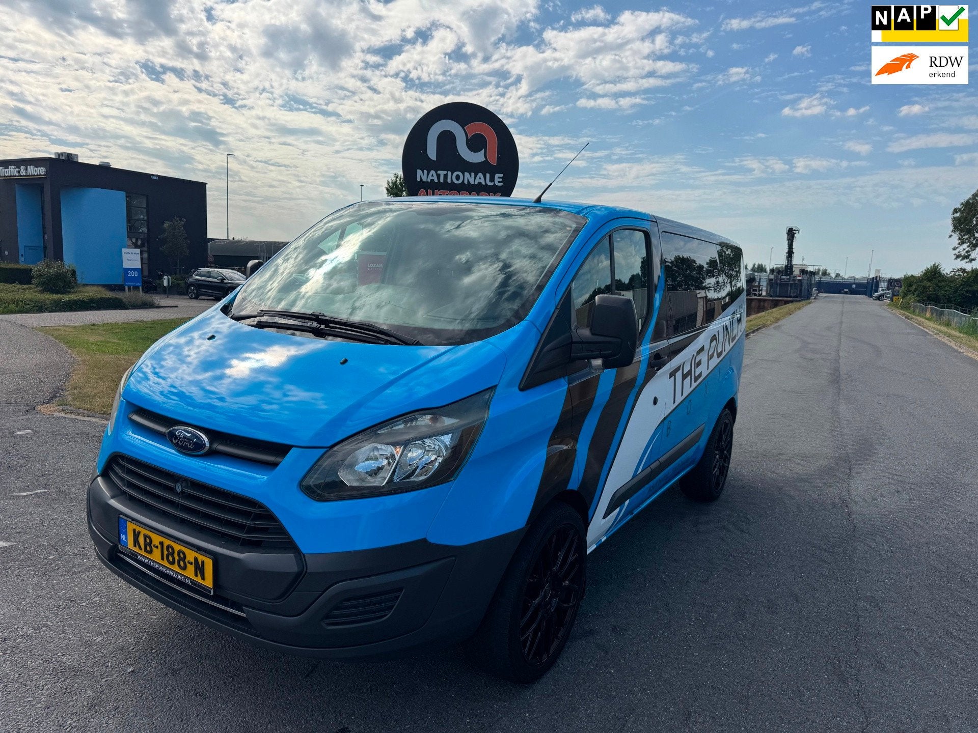 Ford Transit Custom 2016 * 310 2.0 TDCI L1H1 * KOMBI * 9 PER, Voorwielaandrijving, 255 €/maand, Wit, Origineel Nederlands