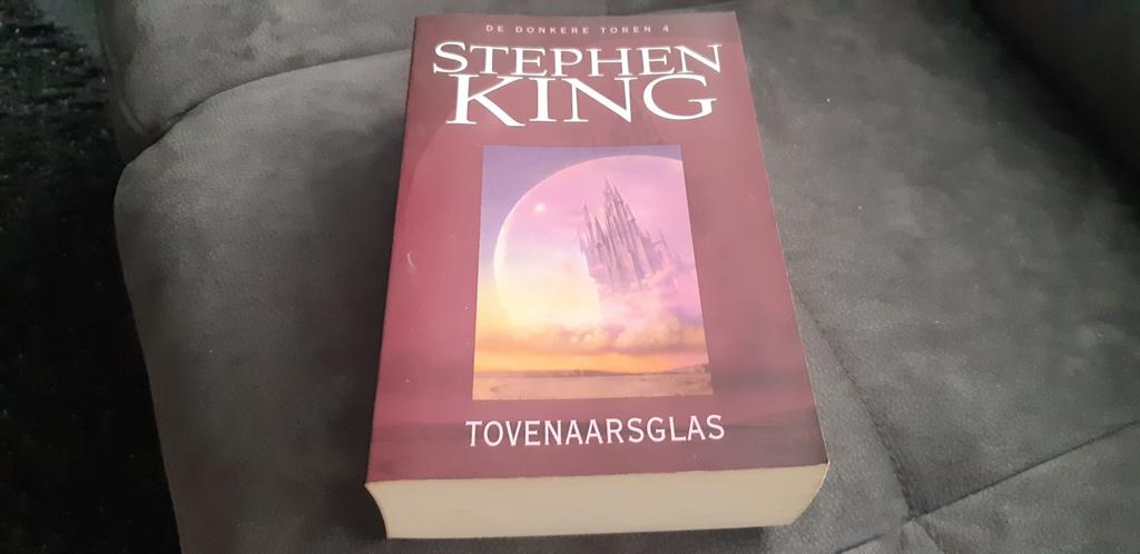 Stephen King - IV Tovenaarsglas, Boeken, Ophalen of Verzenden, Zo goed als nieuw, Stephen King