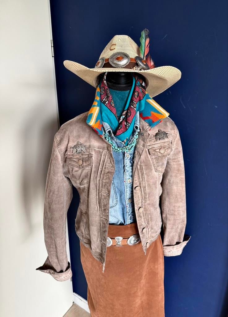 Stoer lichtbruin jeans jack met Navajo thunderbird details, Ophalen of Verzenden, Gedragen, Maat 42/44 (L), Bruin