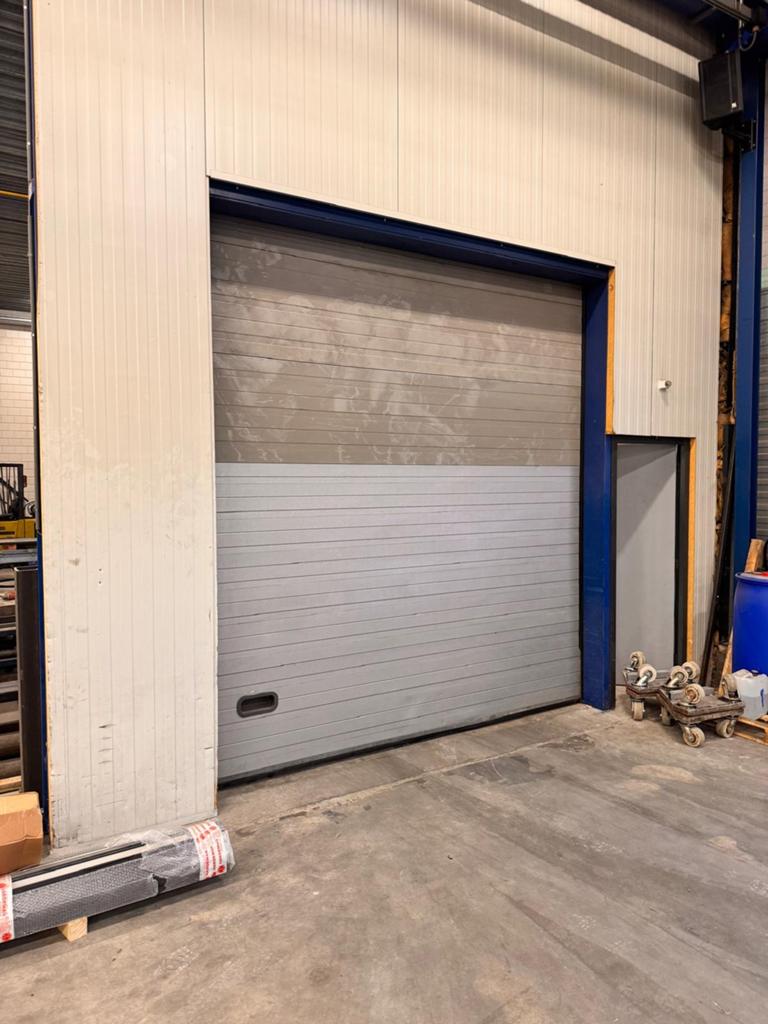 Elektrische Overhead deur, Doe-het-zelf en Verbouw, Ophalen, 120 cm of meer, Garagedeur, 215 cm of meer