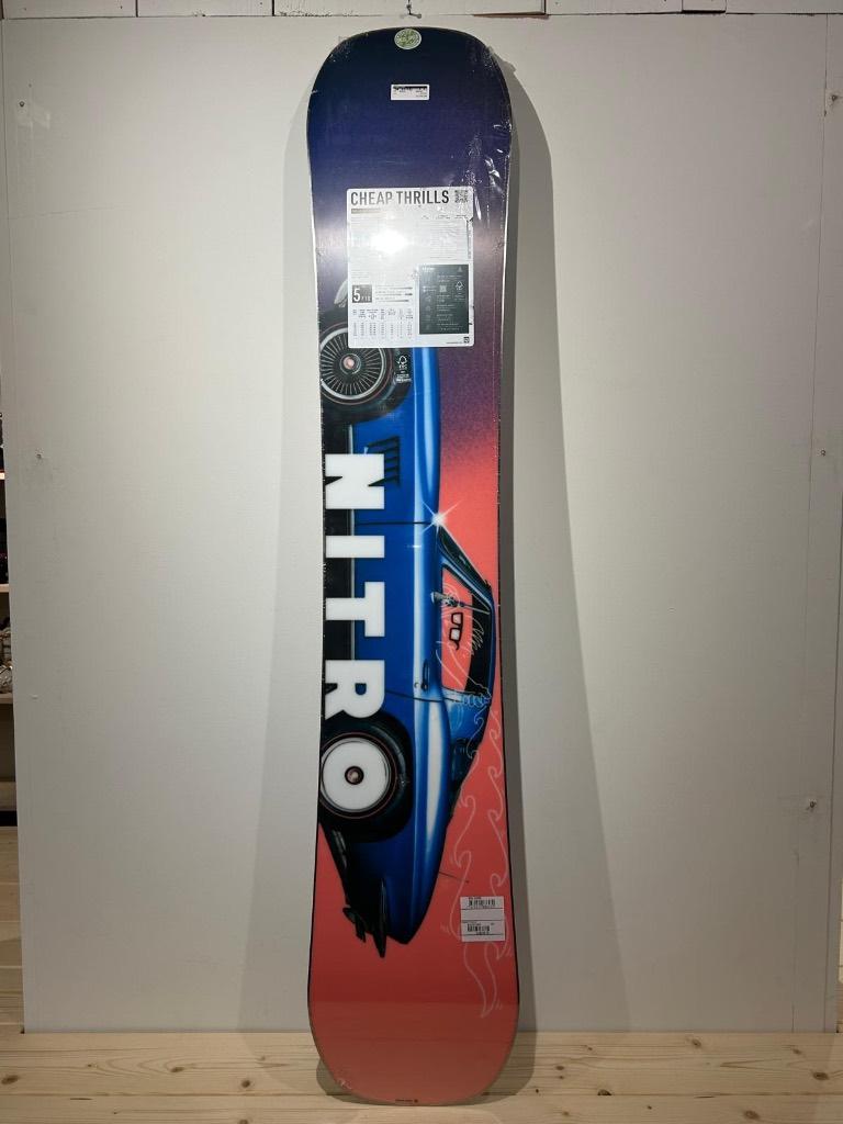 NIEUW!! Nitro Cheap Thrills heren snowboard model 2024-2025, Info@nitro.de, Nitro Snowboards, Bergstraße 11, 82024 Taufkirchen
