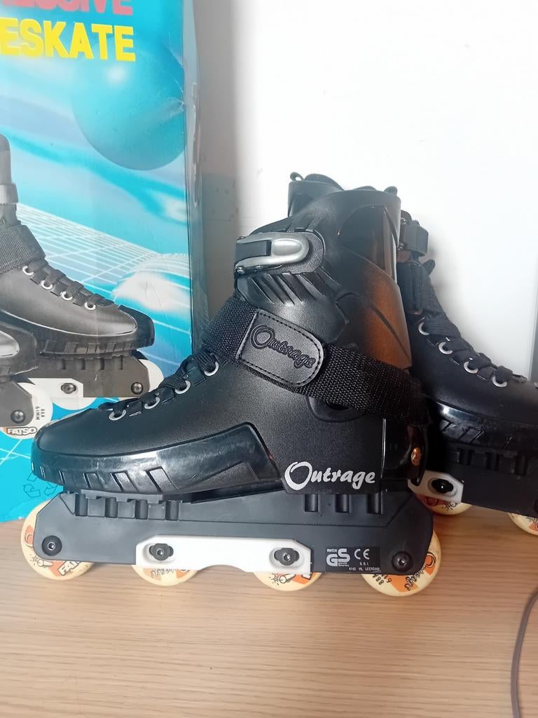 Skeelers (stunt skates) maat 40., Overige merken, Gebruikt, Ophalen of Verzenden, Inline skates 4 wielen