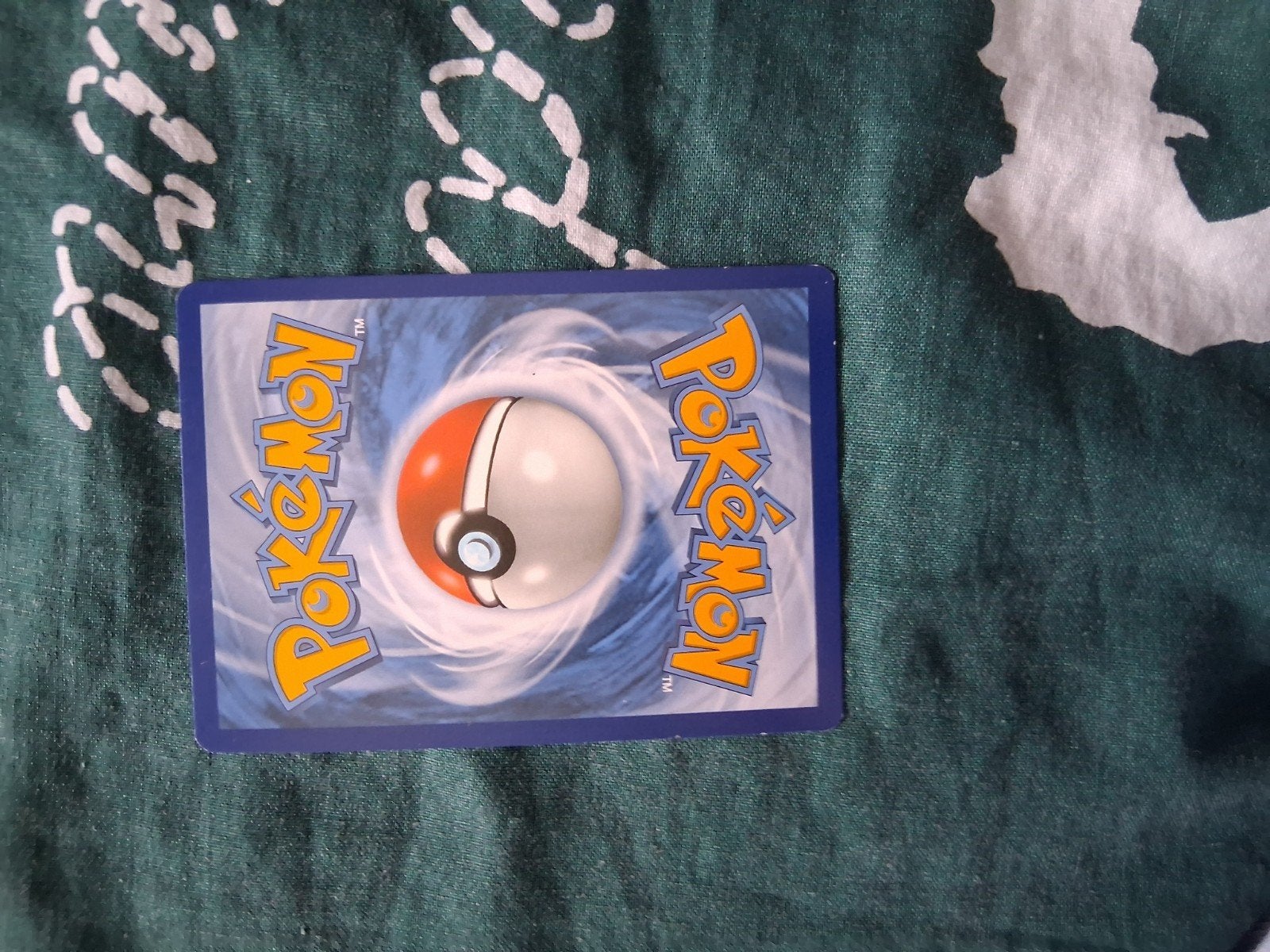 Pokémon Eevee & Snorlax GX SM169 Holofoil - Licht bespeeld, Ophalen of Verzenden, Gebruikt, Losse kaart, Foil