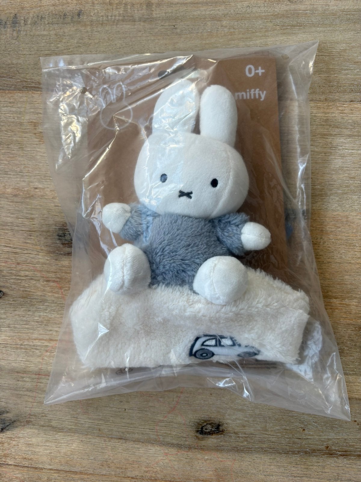 Nieuwe Nijntje Fluffy knuffeldoekje, Ophalen of Verzenden, Nieuw, Knuffeldoekje, Tiamo
