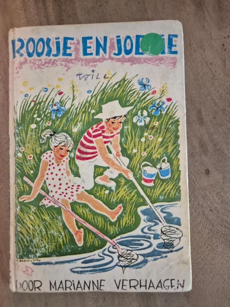 Roosje en Joep - Marianne Verhaagen (Kinderboek), Ophalen of Verzenden, Gelezen, Marianne Verhaagen, Fictie algemeen