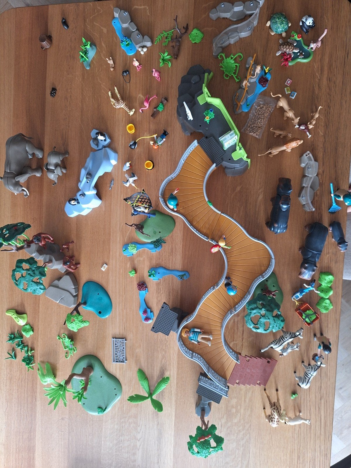 Grote Playmobil Zoo Dierenpark met veel dieren en figuren, Ophalen of Verzenden, Gebruikt, Jongen of Meisje