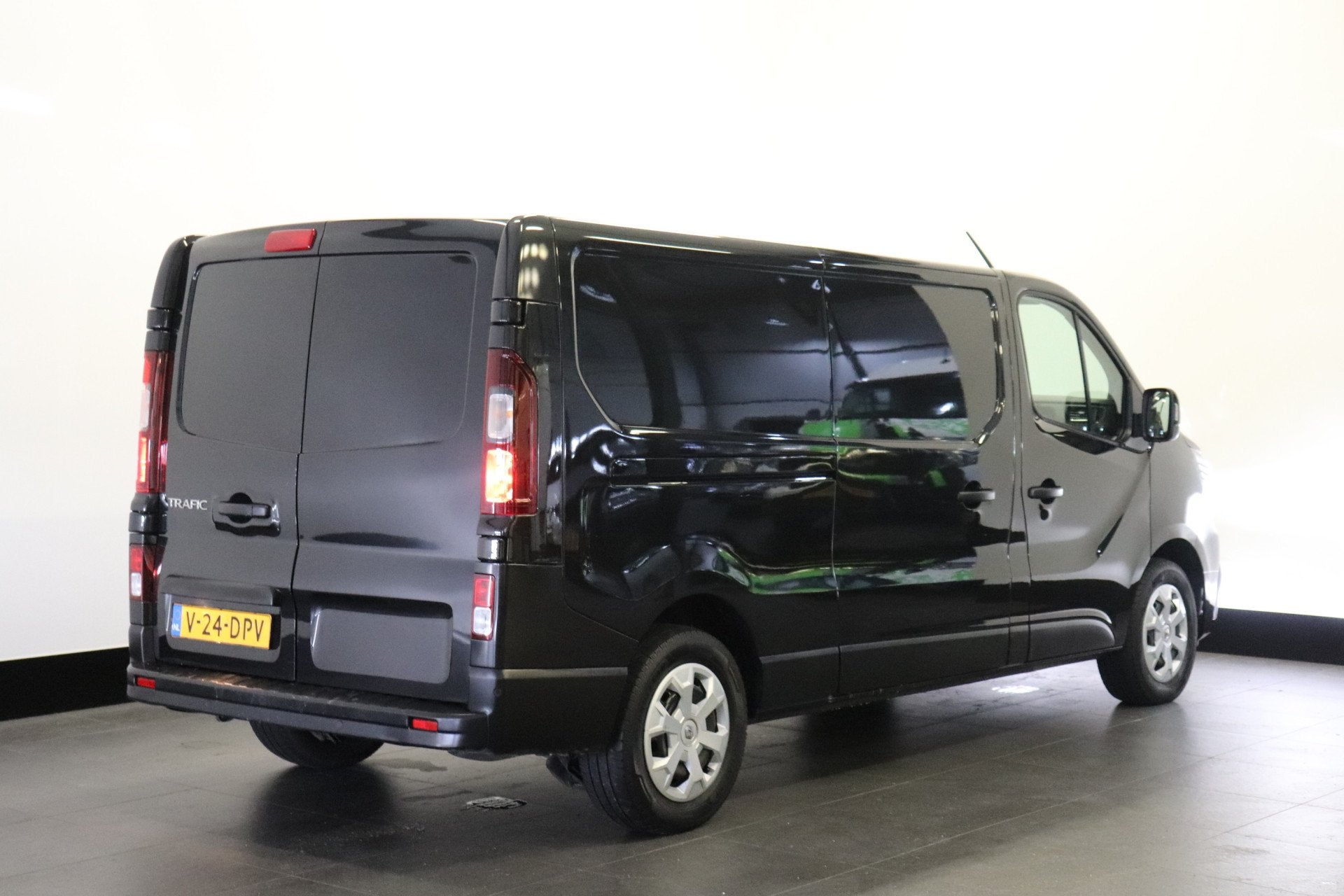 Renault Trafic 2.0 dCi 150PK Automaat L2 EURO 6 - Airco - Na, Stof, 4 cilinders, 150 pk, Renault