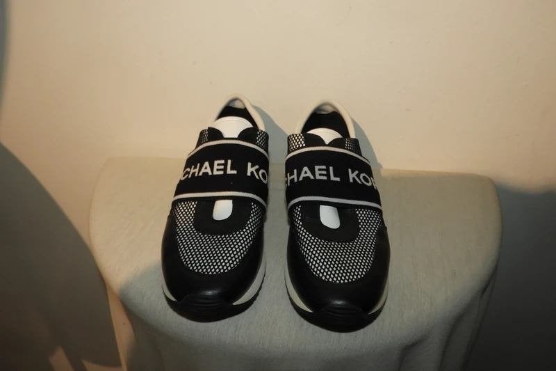 Michael Kors zwarte schoenen merk band gaas stof 38, Michael Kors, Verzenden, Zwart, Sneakers of Gympen