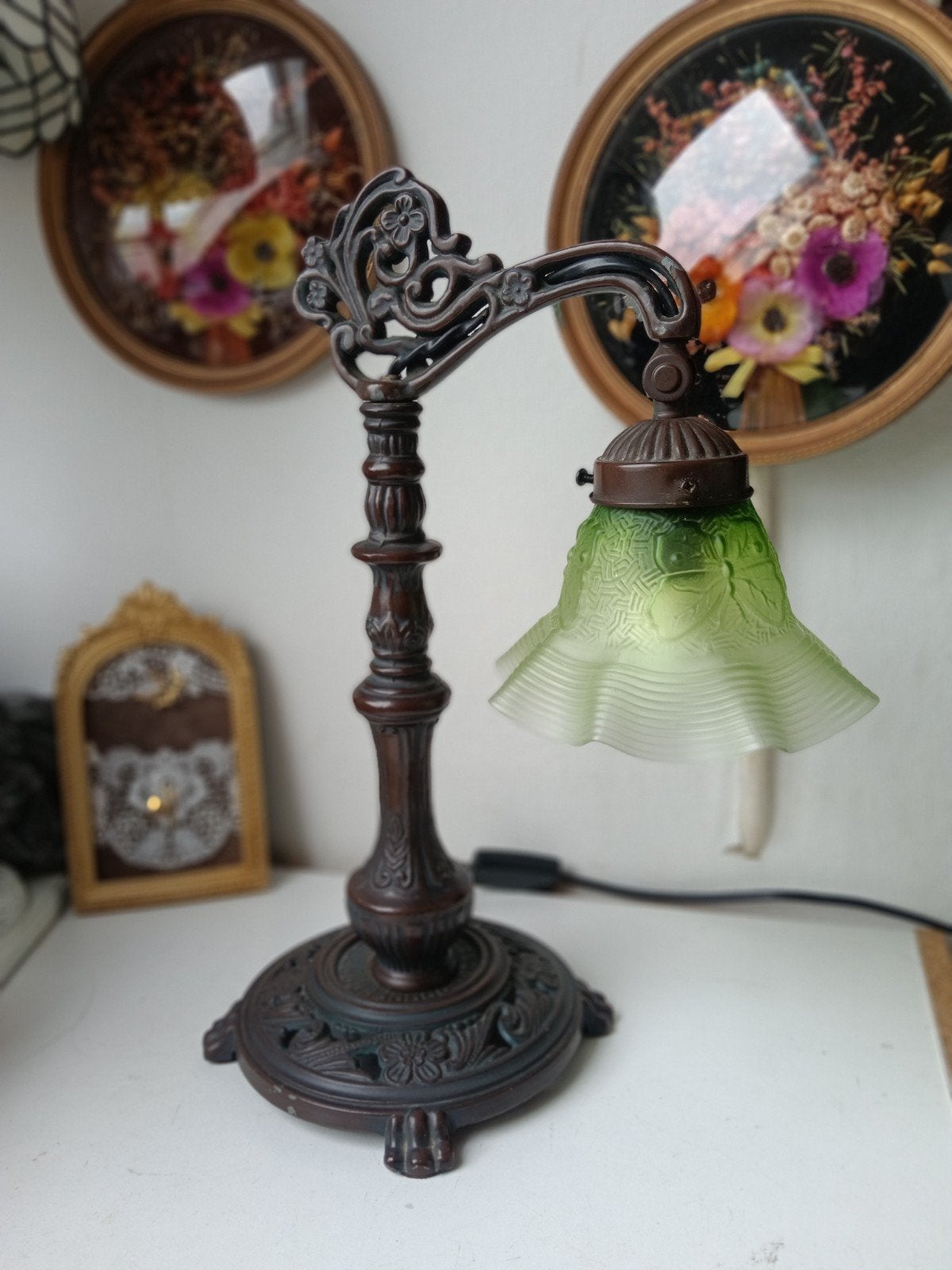 Antieke tafellamp met groen glazen kap, Antiek en Kunst, Ophalen of Verzenden