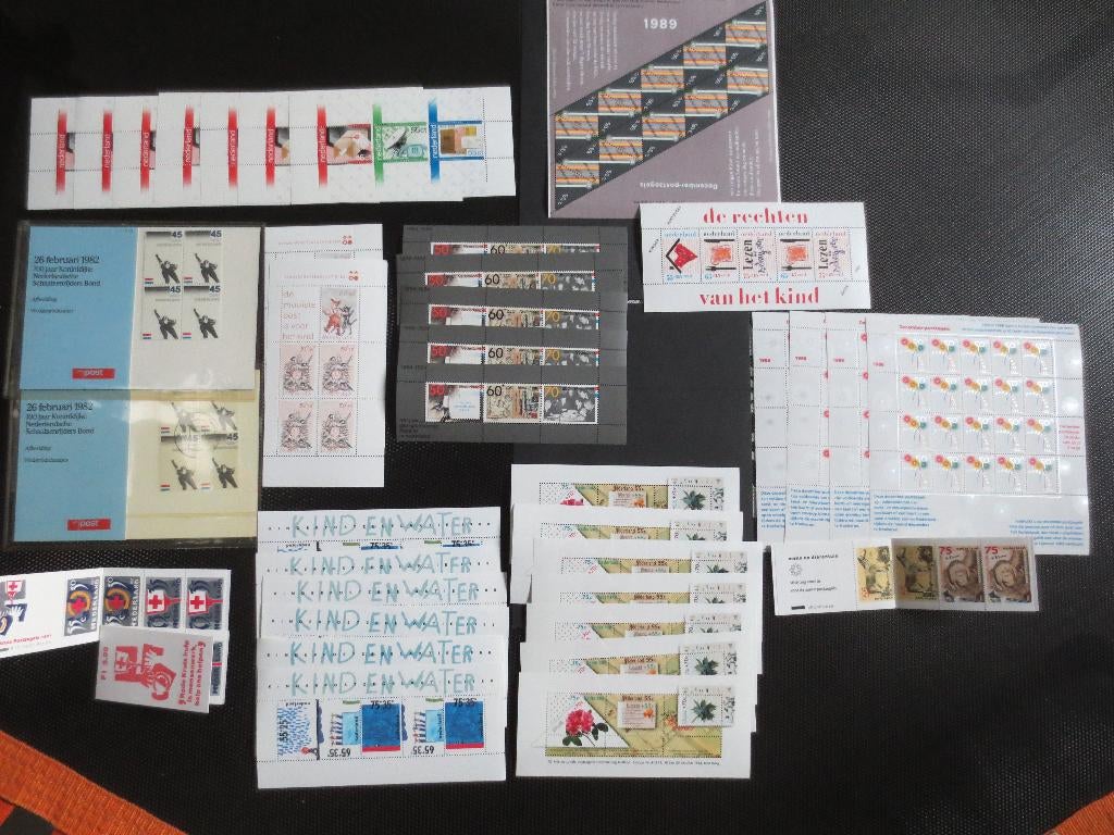 Restant postzegels jaren 80, Ophalen of Verzenden, Postfris