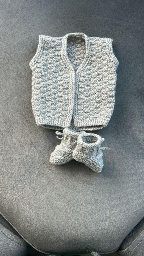 Gebreide baby setje, Ophalen of Verzenden, Nieuw, Jongetje of Meisje