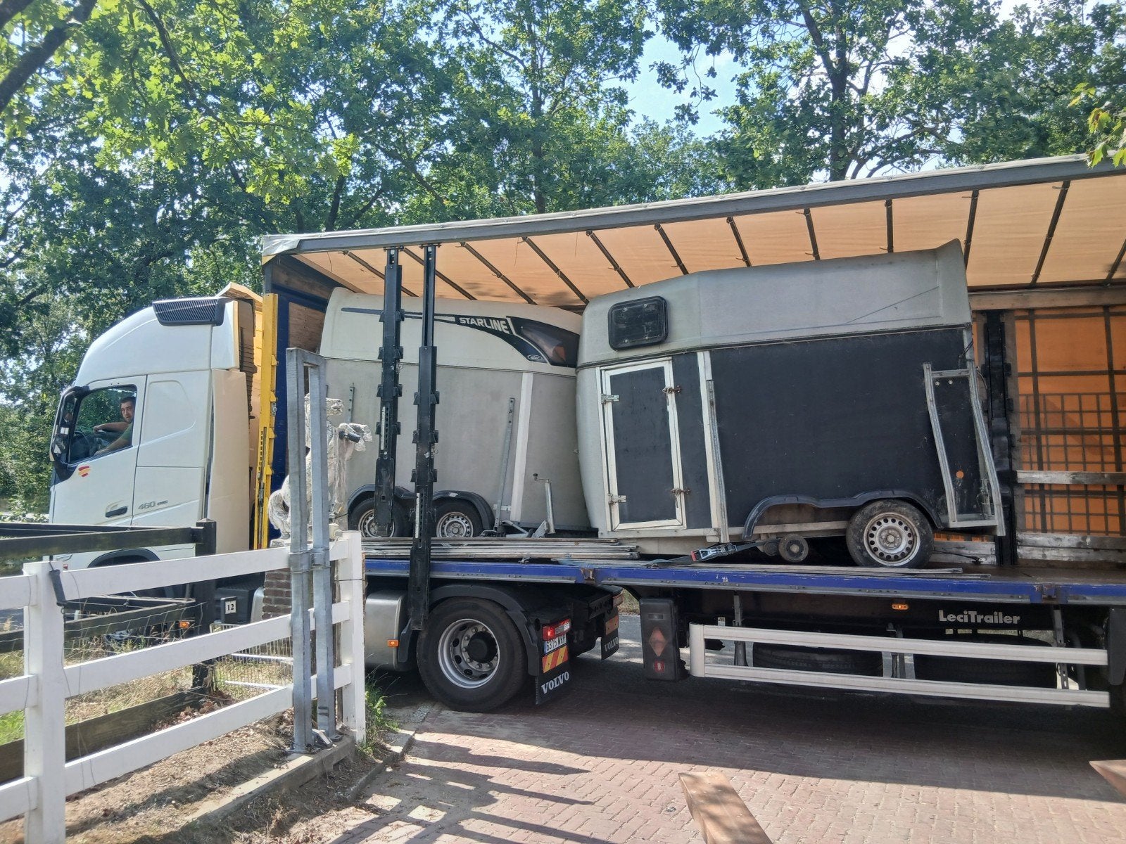 Transport naar Spanje de veiligste en goedkoopste, Opslag