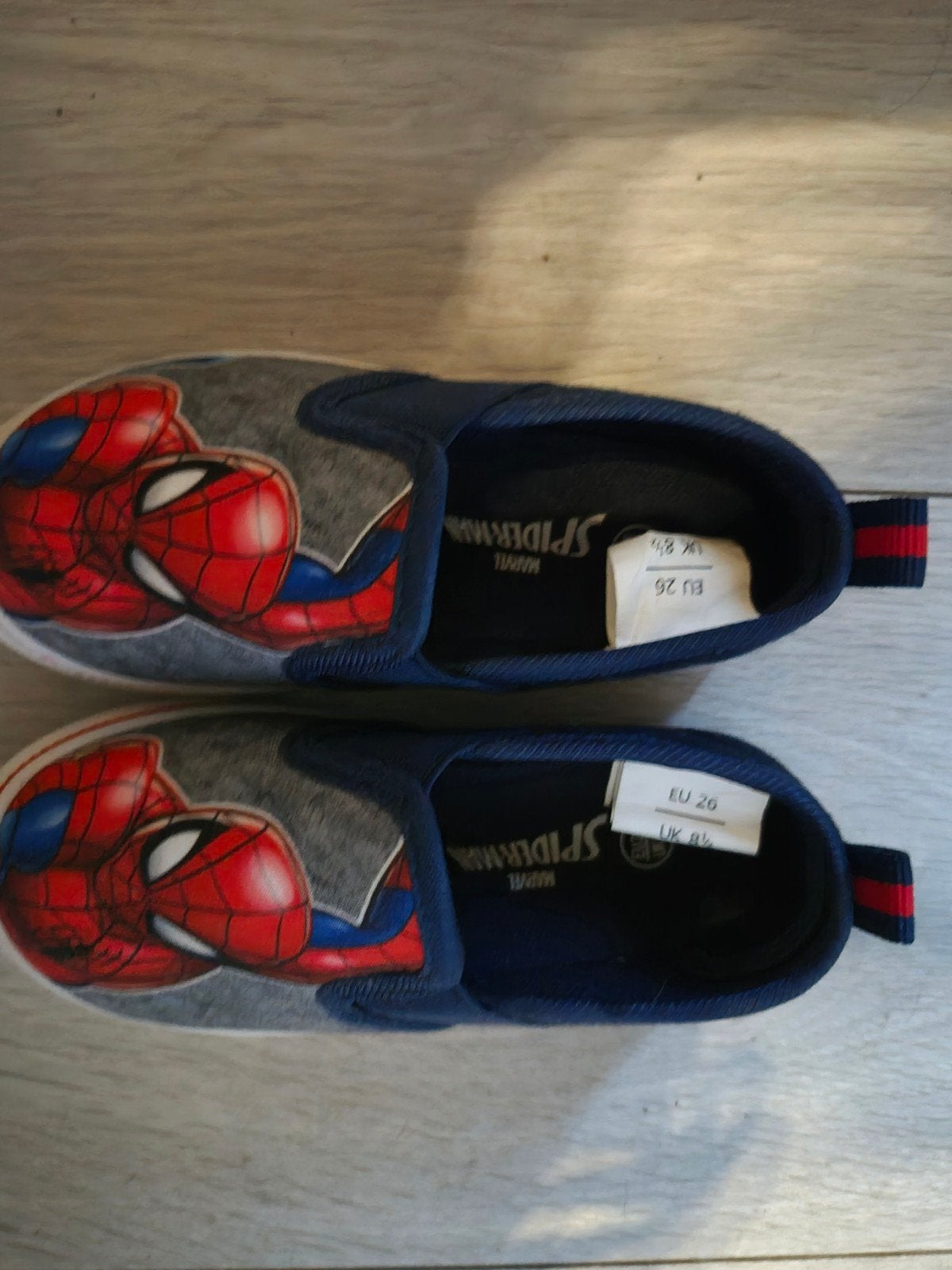 spiderman gym schoenen, Sport en Fitness, Schaatsen, Ophalen of Verzenden, Overige typen, Overige merken