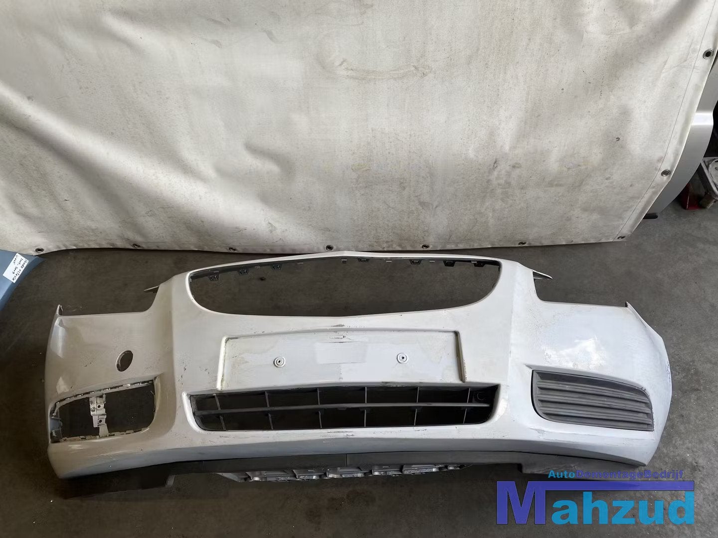 OPEL INSIGNIA A Wit voorbumper, Auto-onderdelen, Gebruikt, Voor, Opel Automobile GmbH, Ophalen of Verzenden
