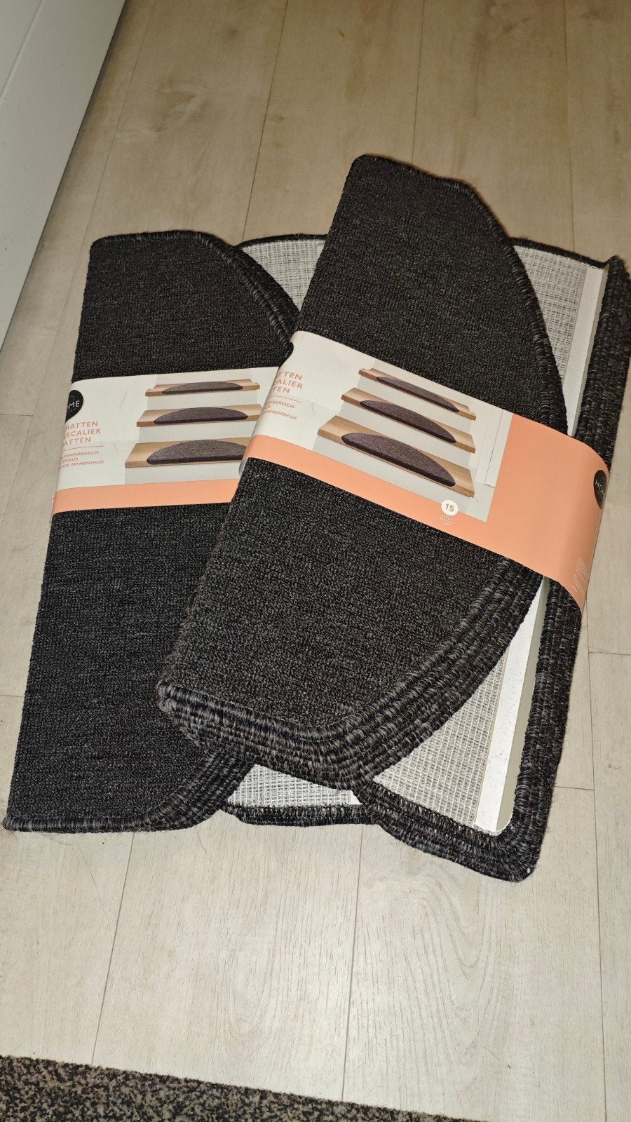 2x Nieuwe antraciet trapmatten rechte trap 2x15st. 28x65 cm, Huis en Inrichting, Minder dan 50 cm, 50 tot 100 cm, Nieuw, Grijs
