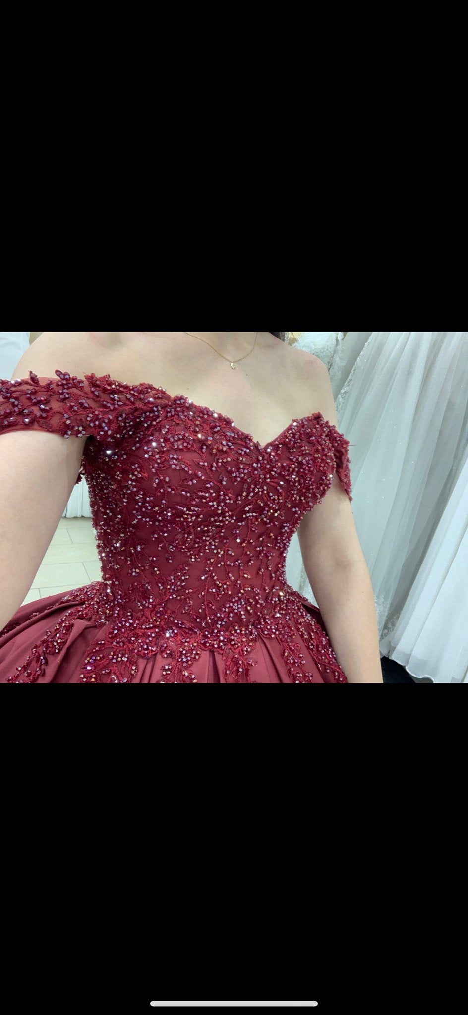 Prachtige bordeauxrode galajurk/hennajurk/kinalik met kralen, Kleding | Dames, Gelegenheidskleding, Zo goed als nieuw, Galajurk
