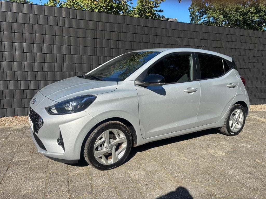 Hyundai I10 1.0 COMFORT 5-ZITS **DAB//CARPLAY//NIEUWSTAAT**, Verwarmde buitenspiegels, Gebruikt, Bedrijf, 300 kg