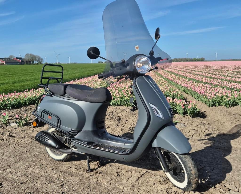 BTC Riva Luxury EFI scooter – Zeer netjes - Weinig km, Ophalen, Gebruikt, Benzine, Maximaal 25 km/u