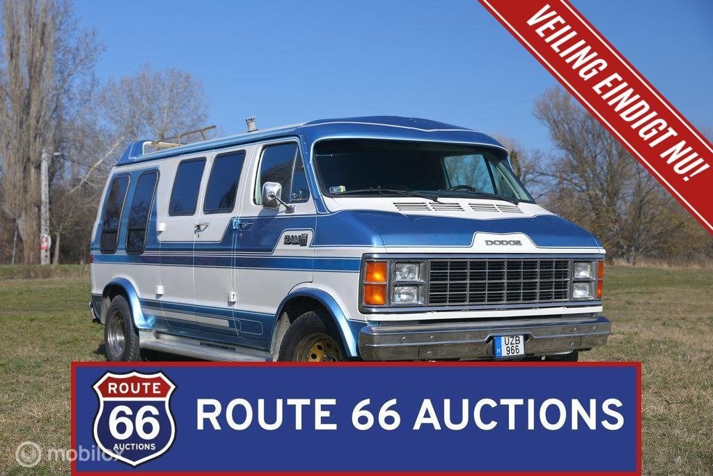 Dodge Ram Van B150 | 1982 | Route 66 Auctions, Auto's, Overige carrosserieën, Zwart, Bedrijf, Handgeschakeld
