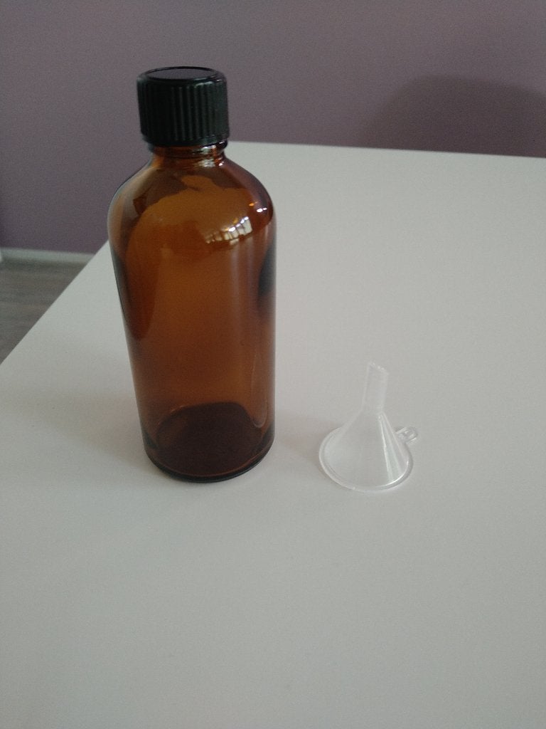 Glazen bruine fles 100ml, amberkleurig glazen flesje, Nieuw, Ophalen of Verzenden, Bruin, Glas