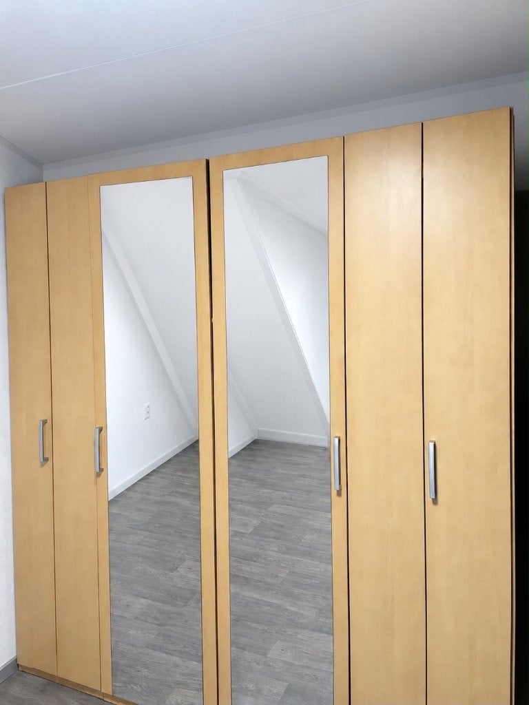 MAG GRATIS WEG!!Kledingkast, Huis en Inrichting, Ophalen, Gebruikt, 100 tot 150 cm, 150 tot 200 cm