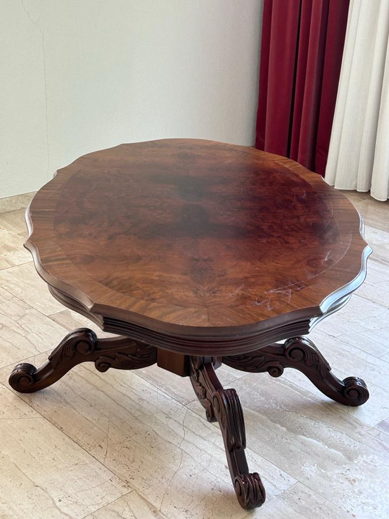 Antieke salontafel met wortelnoten blad, Ophalen