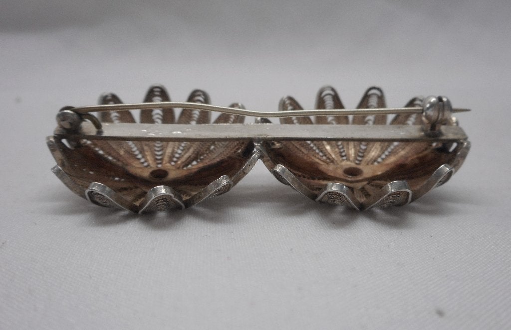 Zilveren filigrain broche bloem met granaat nr.1334, 4 tot 7 cm, Gebruikt, Verzenden, Zilver