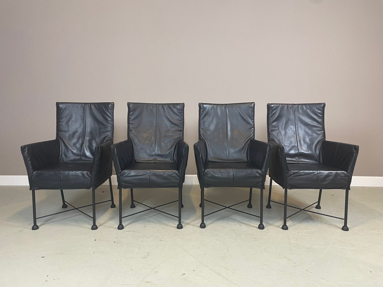 4 Montis Chaplin eetkamerstoelen Gerard van den Berg ZGAN, Huis en Inrichting, Stoelen, Ophalen, Zwart, Zo goed als nieuw, Vier