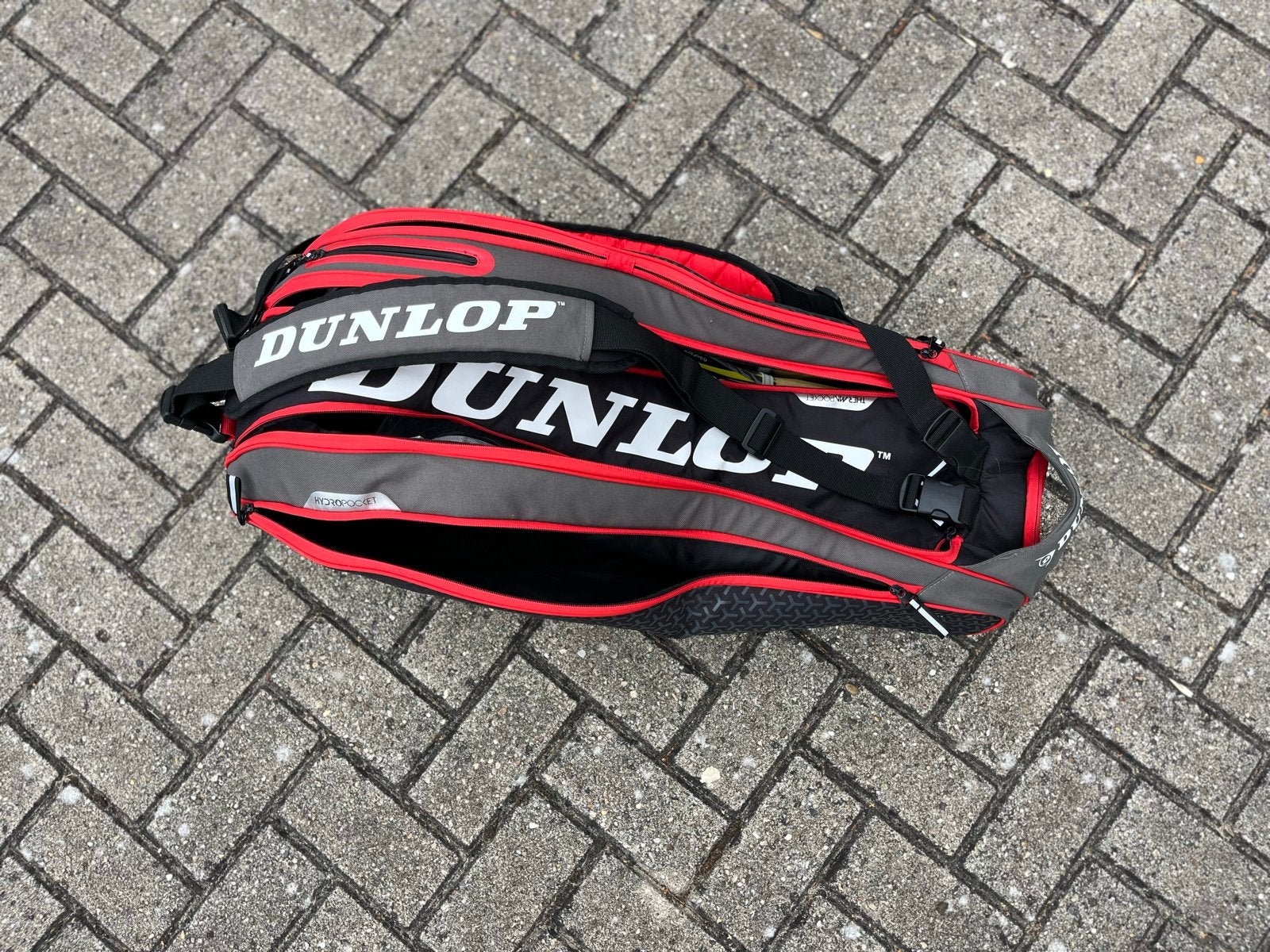Dunlop tennis tas - Rood/Zwart/Grijs, Ophalen, Gebruikt, Tas, Dunlop