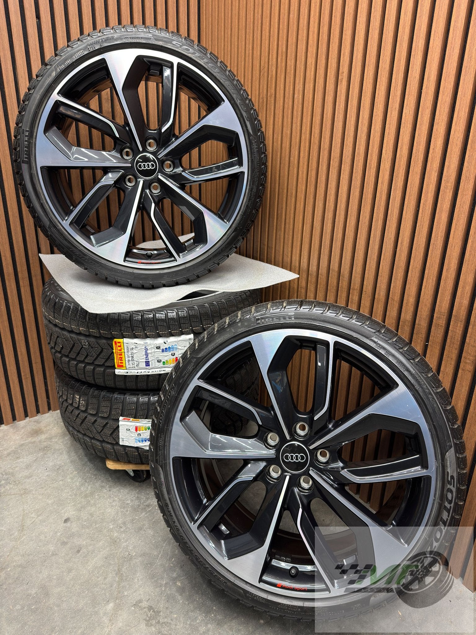 19" Audi A3 S3 RS3 8Y 8V Sline EGDE 8Y0601025S WINTER OEM, Auto-onderdelen, 19 inch, - Audi, -, -