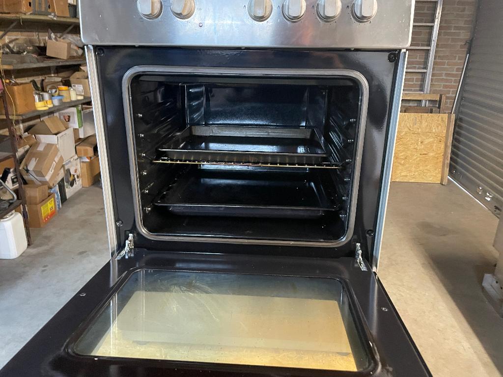 GASFORNUIS MET OVEN ETNA, Ophalen, Gebruikt, Warmhoudplaat, 4 kookzones