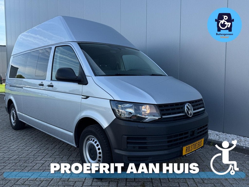 Volkswagen Transporter Rolstoelbus Voorin Rolstoel (Airco) 2, Auto's, Bestelauto's, Voorwielaandrijving, 12 maanden, Stof, Gebruikt
