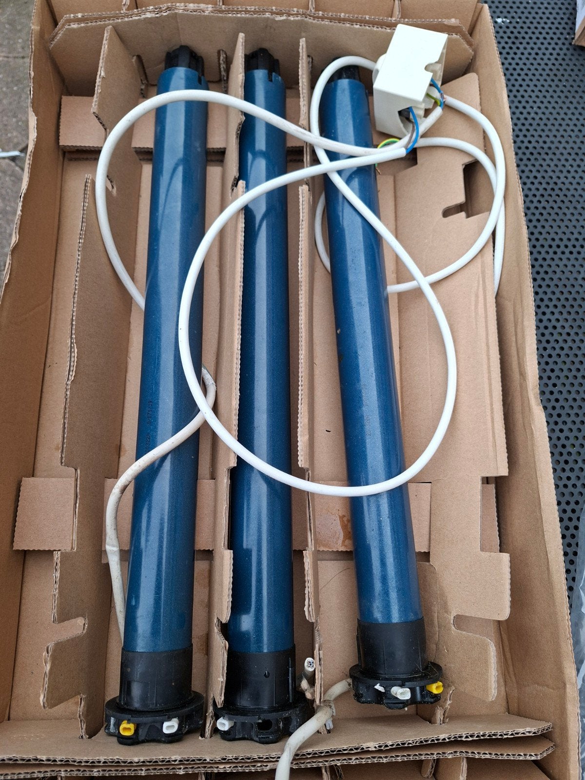 3 motoren voor Smofy rolluiken, Ophalen, Gebruikt, Minder dan 100 cm, Wit