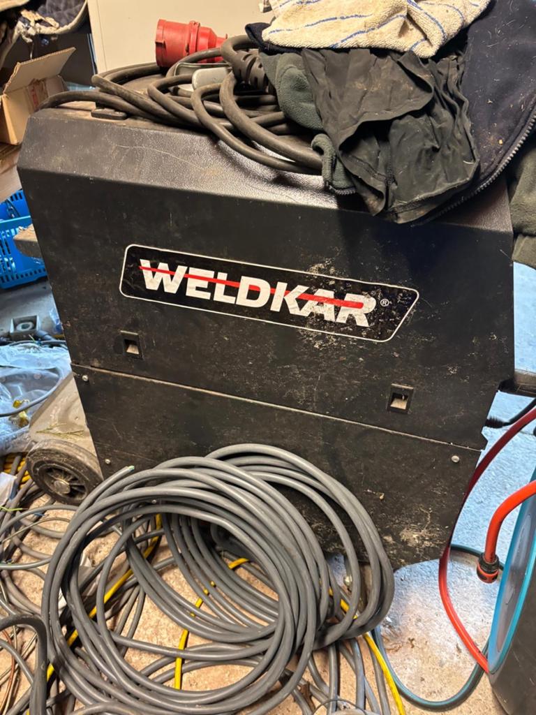 WELDMAR WK MIG 300 Synergic Lasapparaat, Ophalen, Gebruikt, 250 ampère of meer, Co2