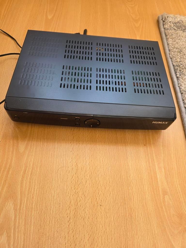 Humax digitale ontvanger met afstandsbediening, Ophalen of Verzenden, Gebruikt, Decoder
