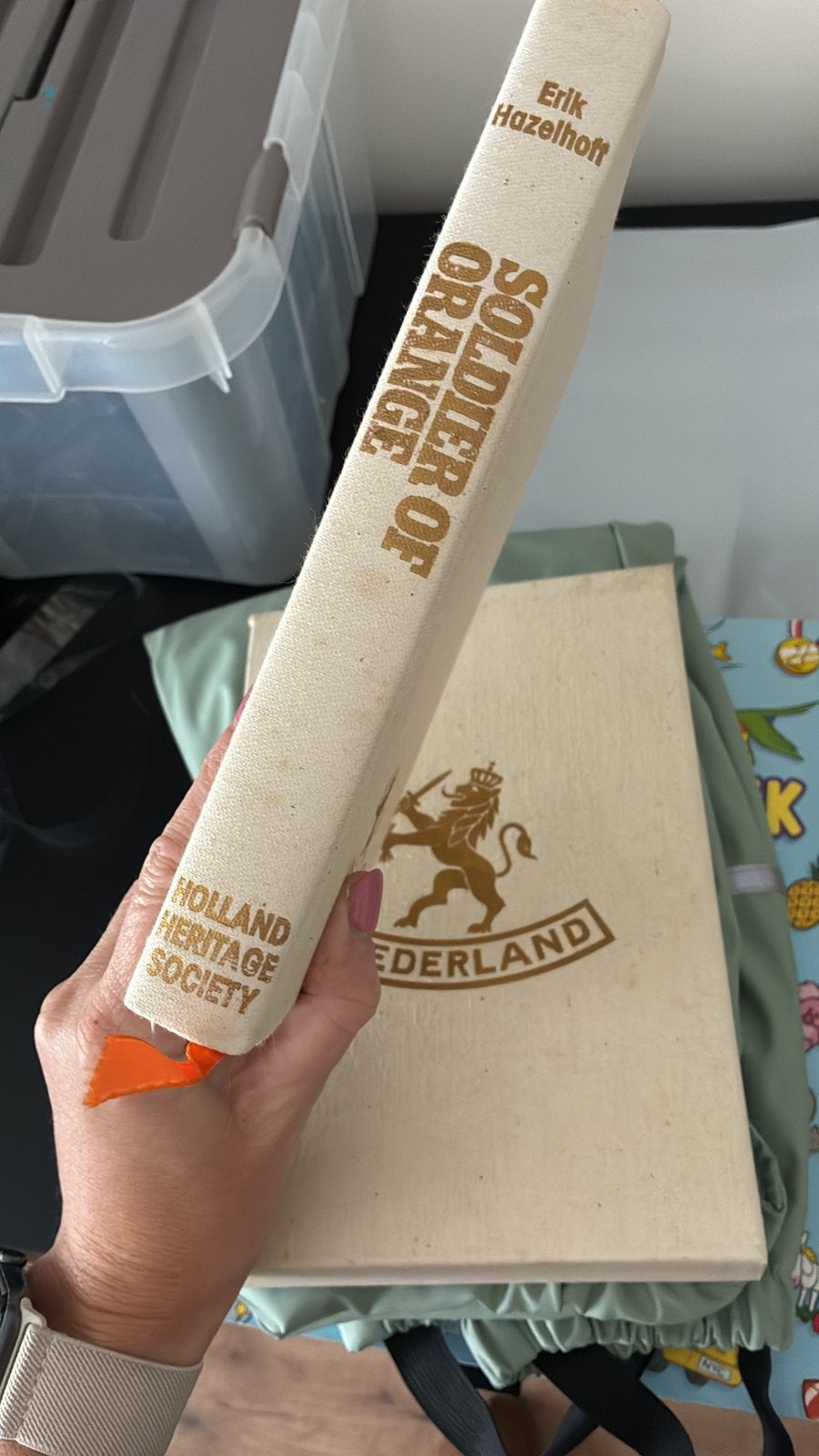 Soldiers of orange number 330, Ophalen, Tweede Wereldoorlog, Gelezen