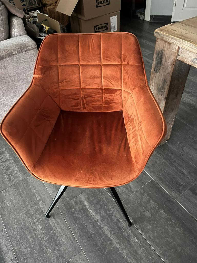 Loods 5 ; 4. stuks eet tafel stoelen, Ophalen, Gebruikt, Vier