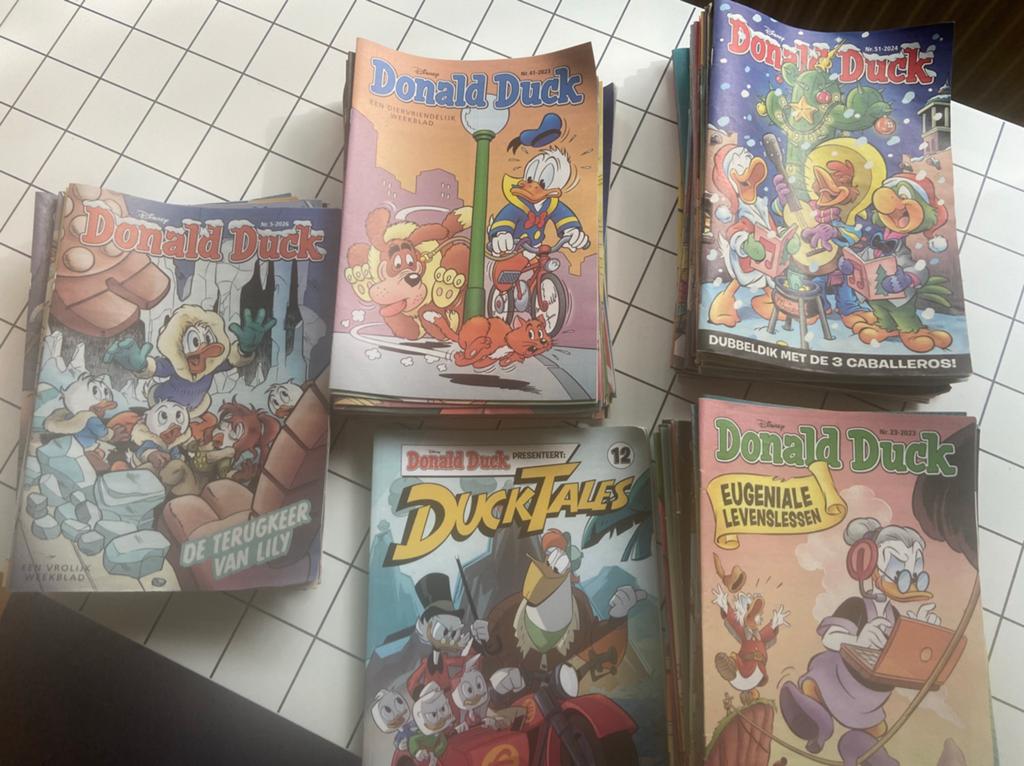 95 Donald Ducks en 1 Ducktales, Complete serie of reeks, Ophalen of Verzenden, Zo goed als nieuw