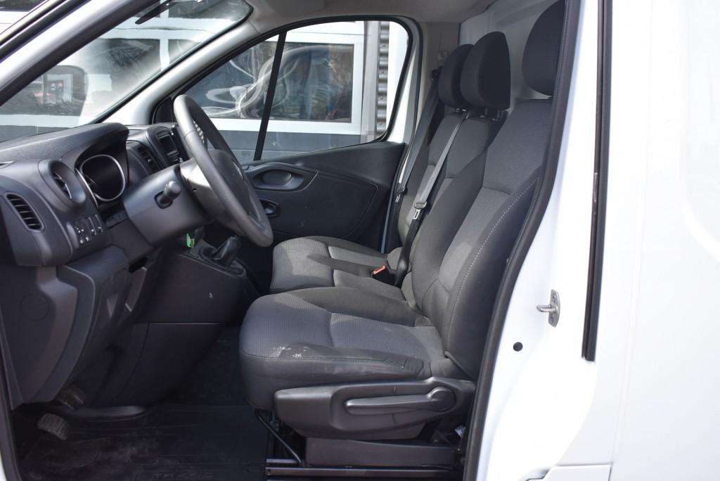 Renault TRAFIC 2.0 DCI T29 L2H1 / 100% ONDERHOUDEN / AIRCO /, Auto's, Bestelauto's, Voorwielaandrijving, Renault, Wit, Origineel Nederlands