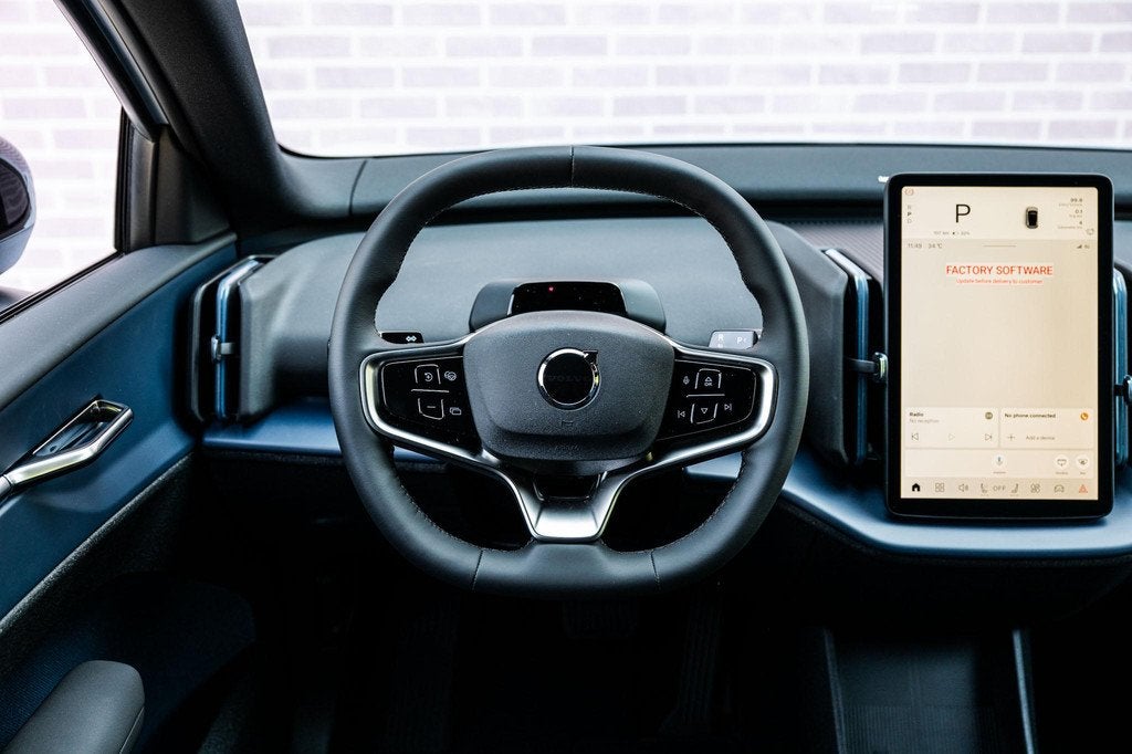 Volvo EX30 P3 Plus Europa 51 kWh | Stoel-/Stuurverwarming |, Auto's, Volvo, Automaat, Achterwielaandrijving, Blauw, Leder en Stof