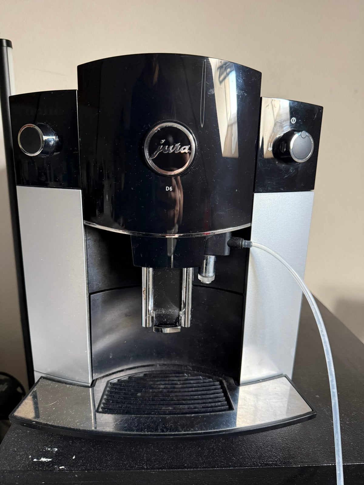 Jura D6 nieuwe onderhoudsbeurt, Ophalen, Refurbished, Combi, 2 tot 4 kopjes