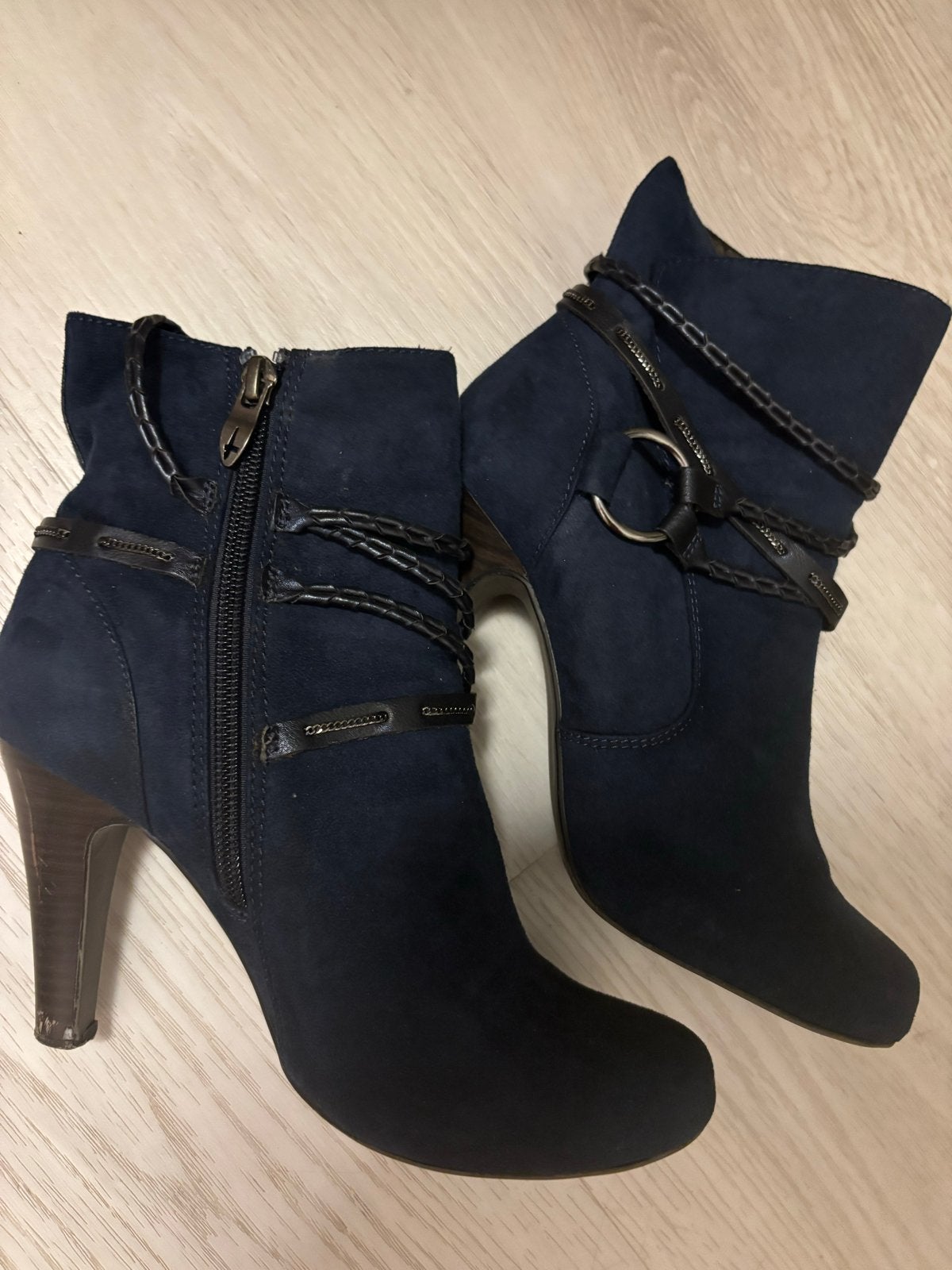 Tamaris enkellaarsjes maat 36, Ophalen of Verzenden, Gedragen, Blauw, Lage of Enkellaarzen