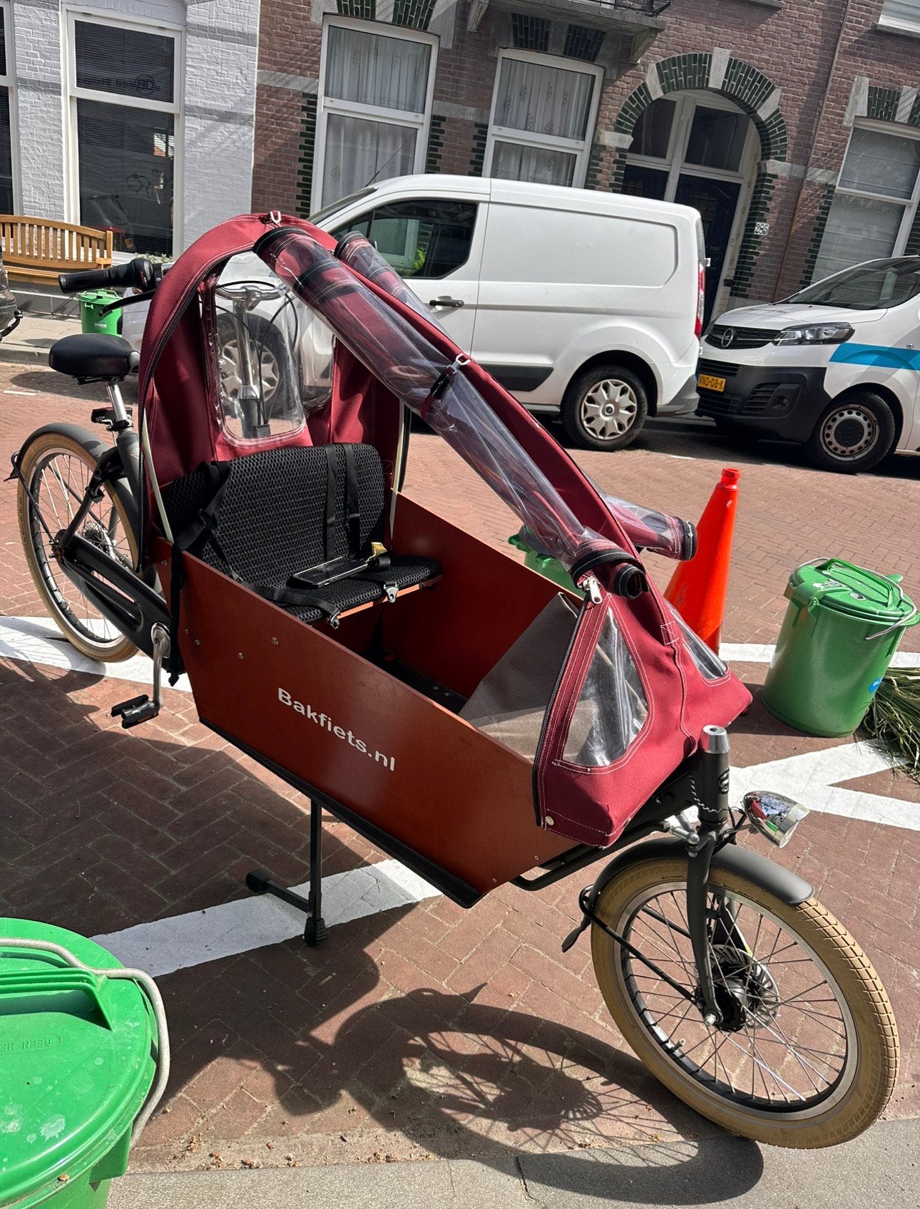 Bakfiets nl cargo long NIET ELEKTRISCH, Ophalen, Zo goed als nieuw, 2 kinderen, Huif