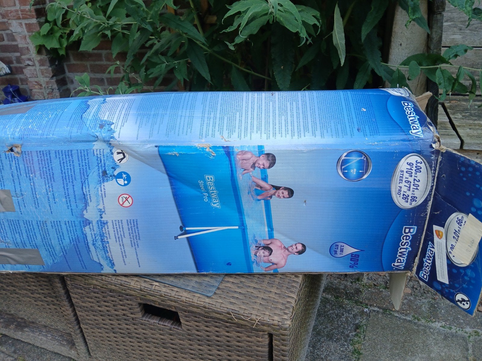Bestway Zwembad 300x201x66 met pomp +toebehor, Ophalen, Gebruikt, Opzetzwembad, 200 tot 400 cm