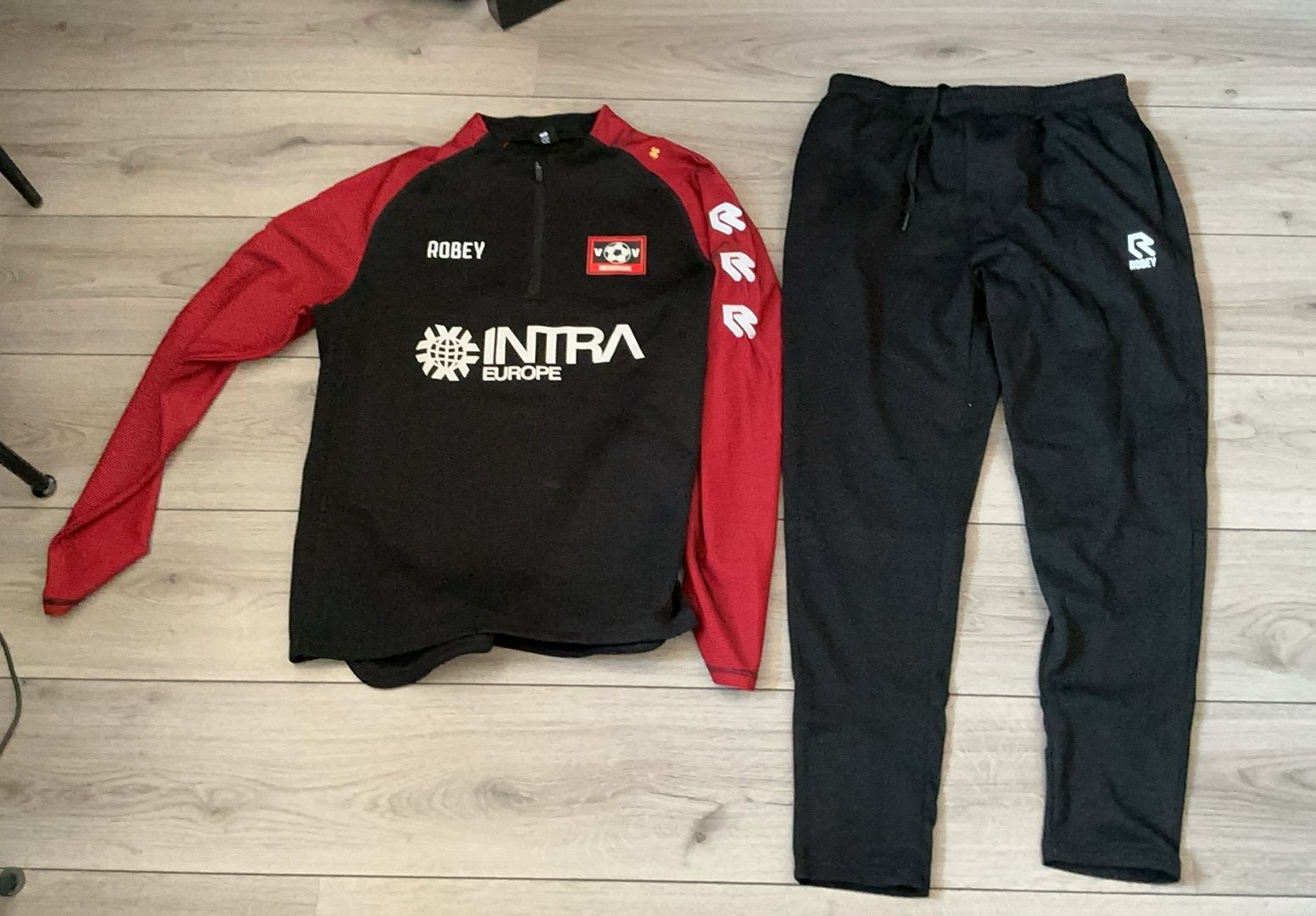 VVN trainingspak maat L, Ophalen of Verzenden, Zo goed als nieuw, Maat 52/54 (L)