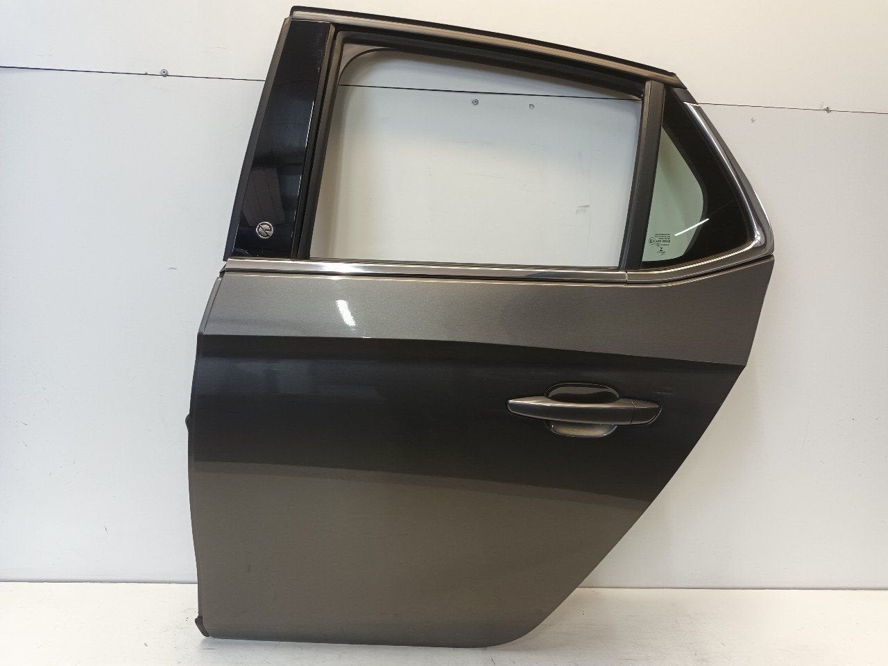 Portier links achter Opel Corsa, Auto-onderdelen, Carrosserie en Plaatwerk, Onderdelen@venauto.nl, Van der Ven Autorecycling B.V.