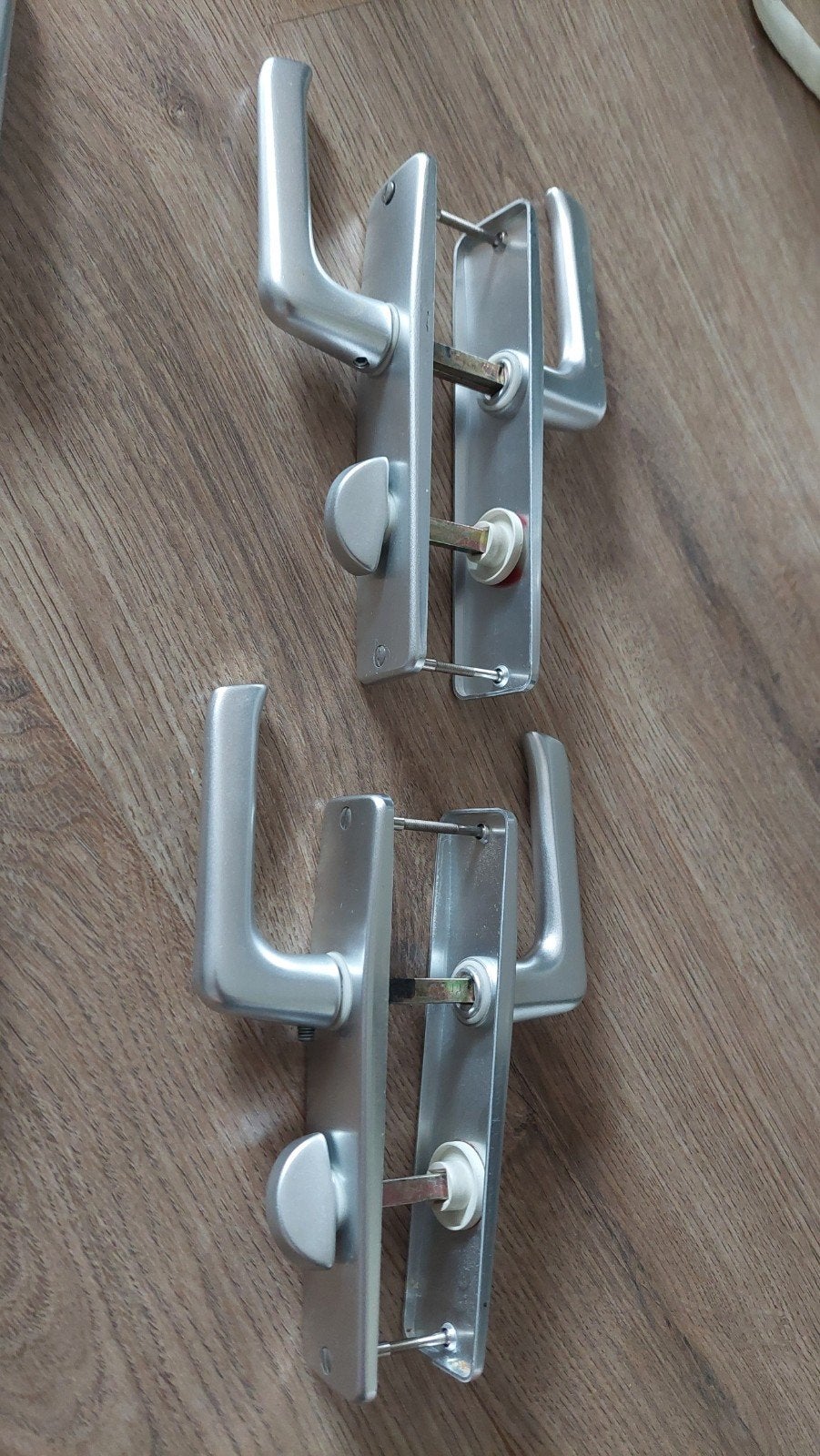 6 Deurkrukken met schild (blind, sleutelgat, vrij/bezet), Ophalen of Verzenden, Gebruikt, Klink of Kruk