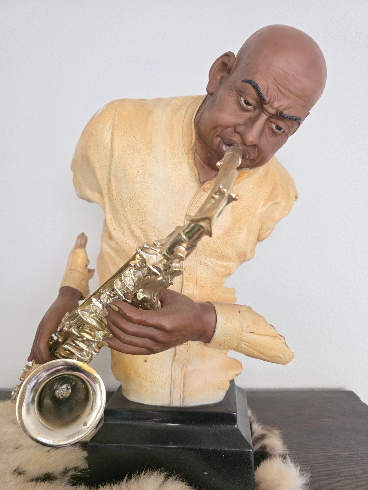 Unieke saxofonist sculptuur - Jazz art, Antiek en Kunst, Ophalen of Verzenden, 20 - 50 cm, Op sokkel, Beeld
