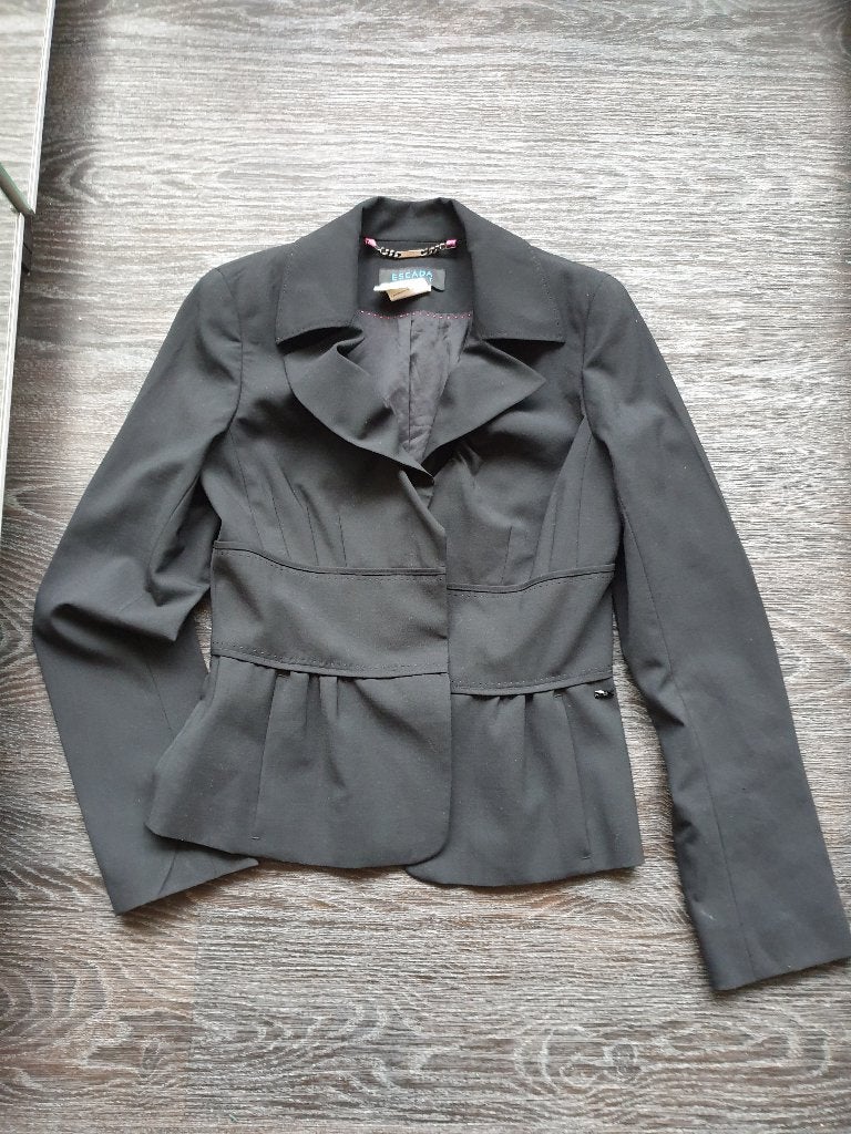 Schitterend zwart jasje blazer Escada - S, Zwart, Escada, Ophalen of Verzenden, Zo goed als nieuw